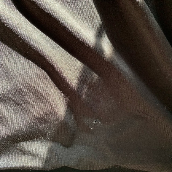 Leiluna Collection backless dress - Picture 8 of 8